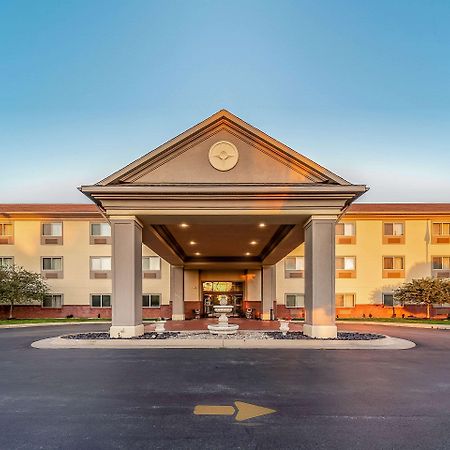 Quality Inn & Suites Hannibal Exteriér fotografie
