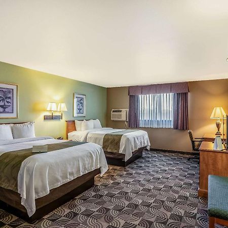 Quality Inn & Suites Hannibal Exteriér fotografie