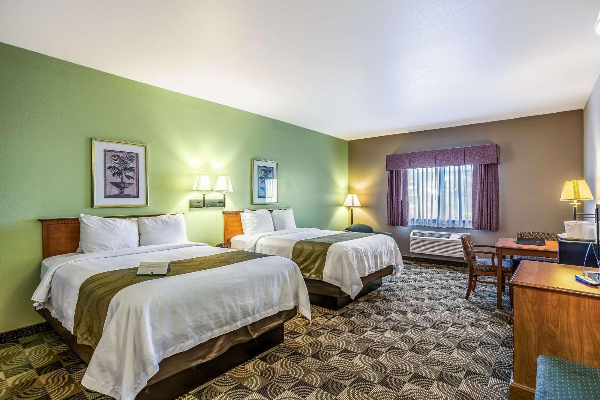 Quality Inn & Suites Hannibal Exteriér fotografie