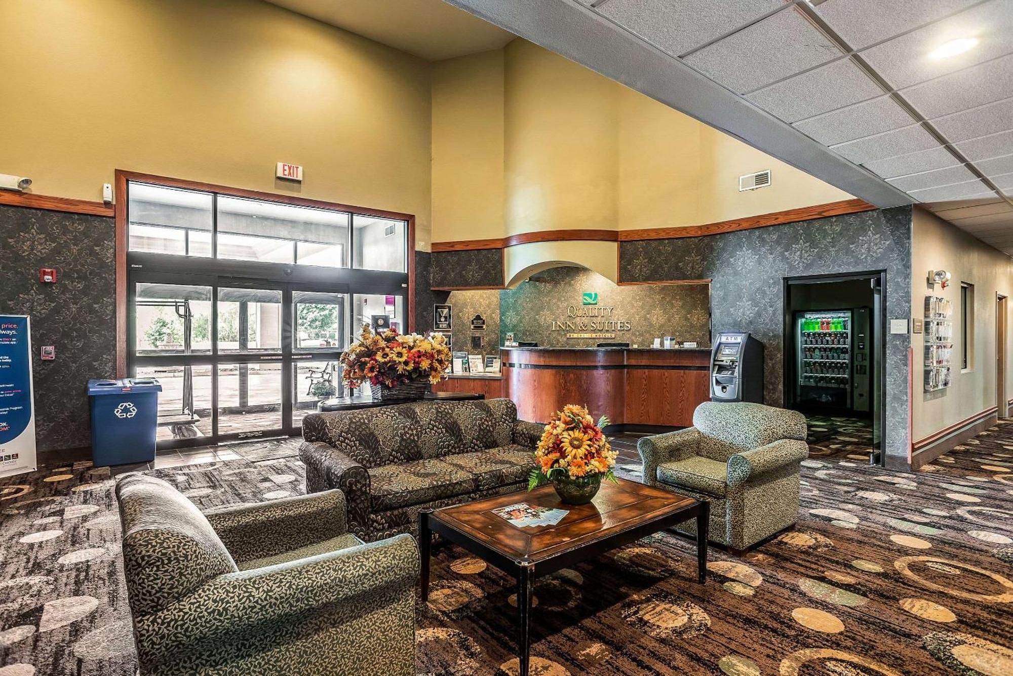 Quality Inn & Suites Hannibal Exteriér fotografie