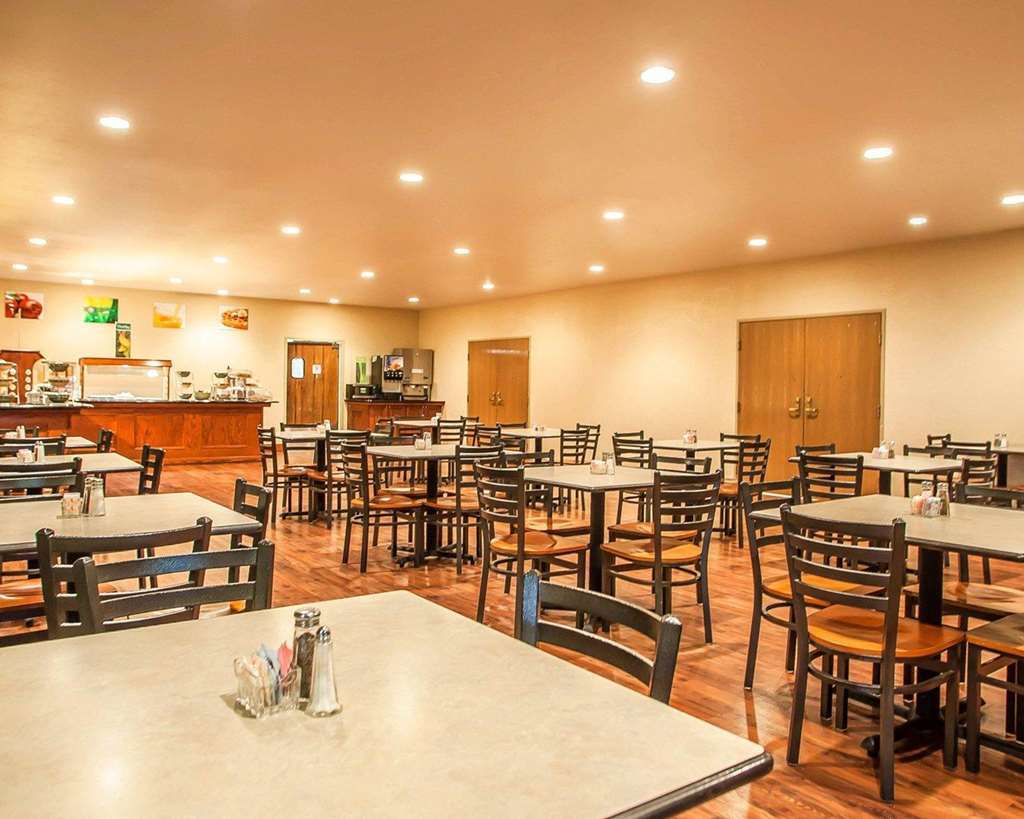 Quality Inn & Suites Hannibal Restaurace fotografie