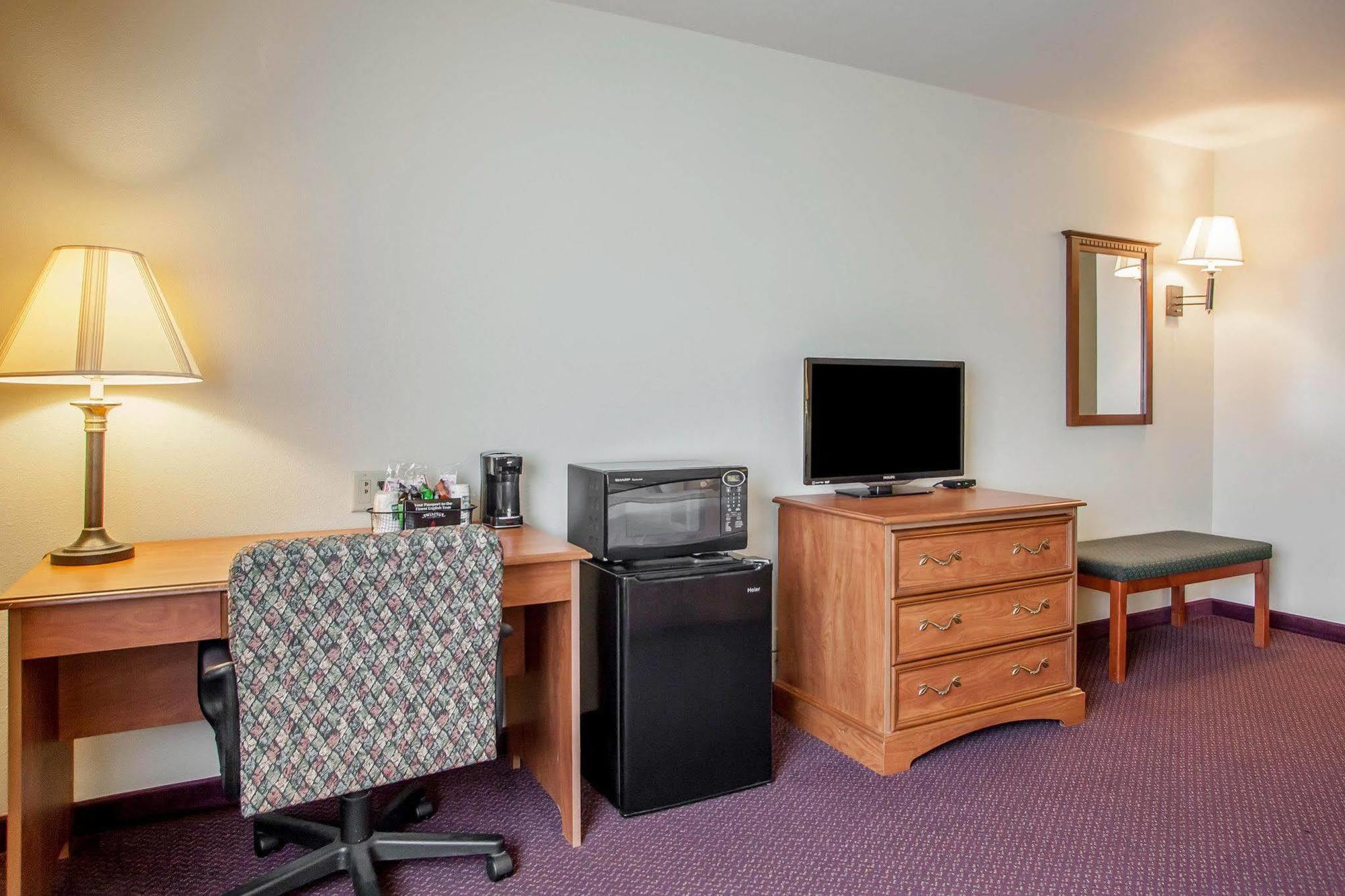Quality Inn & Suites Hannibal Exteriér fotografie