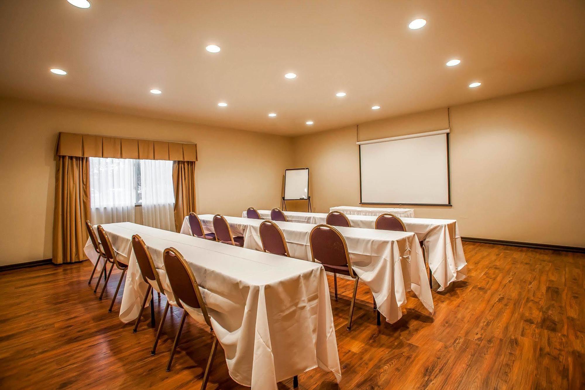 Quality Inn & Suites Hannibal Exteriér fotografie